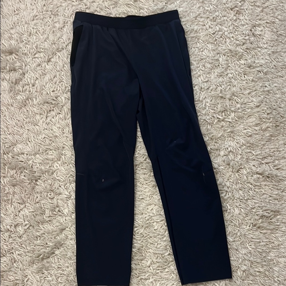 ON Cloud Movement pants